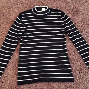 Forever 21,9-10 kids,black and white